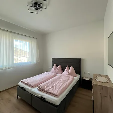 Altenmarkt Doenmez التنماركت ام بوناغ