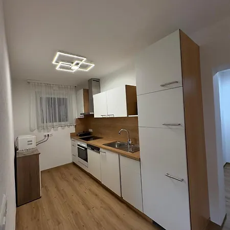 Altenmarkt Doenmez شقة *